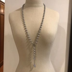 Rachel Leigh pearl necklace